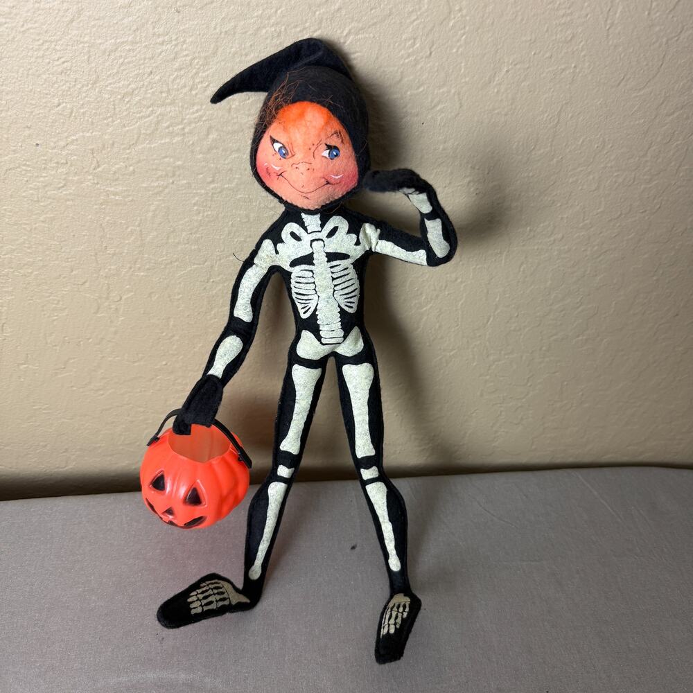 Vintage Annalee Mobilitee 1983 Skeleton Elf Doll Halloween Pumpkin Figure